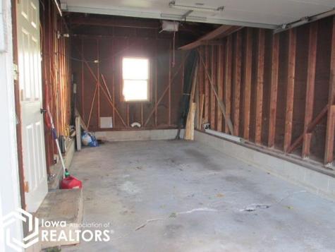 308 S 3rd Street Klemme IA 50449