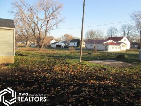 308 S 3rd Street Klemme IA 50449