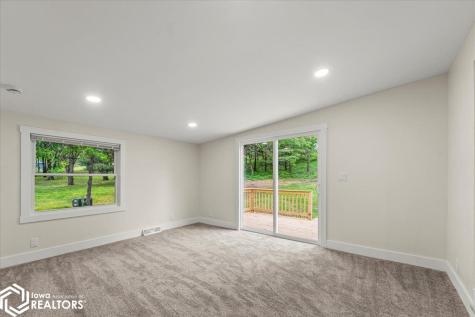 11698 S33 Highway Iowa Falls IA 50267