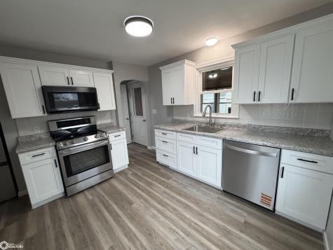 1621 Washington Street Iowa Falls IA 50126