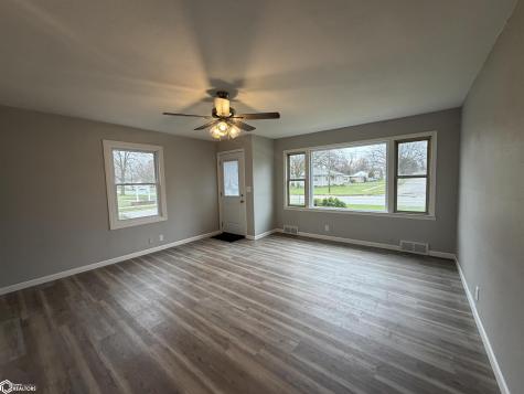 1621 Washington Street Iowa Falls IA 50126