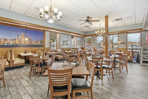 4715 West 63rd Street Chicago IL 60629