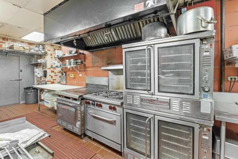 4715 West 63rd Street Chicago IL 60629