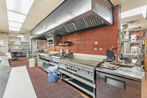 4715 West 63rd Street Chicago IL 60629