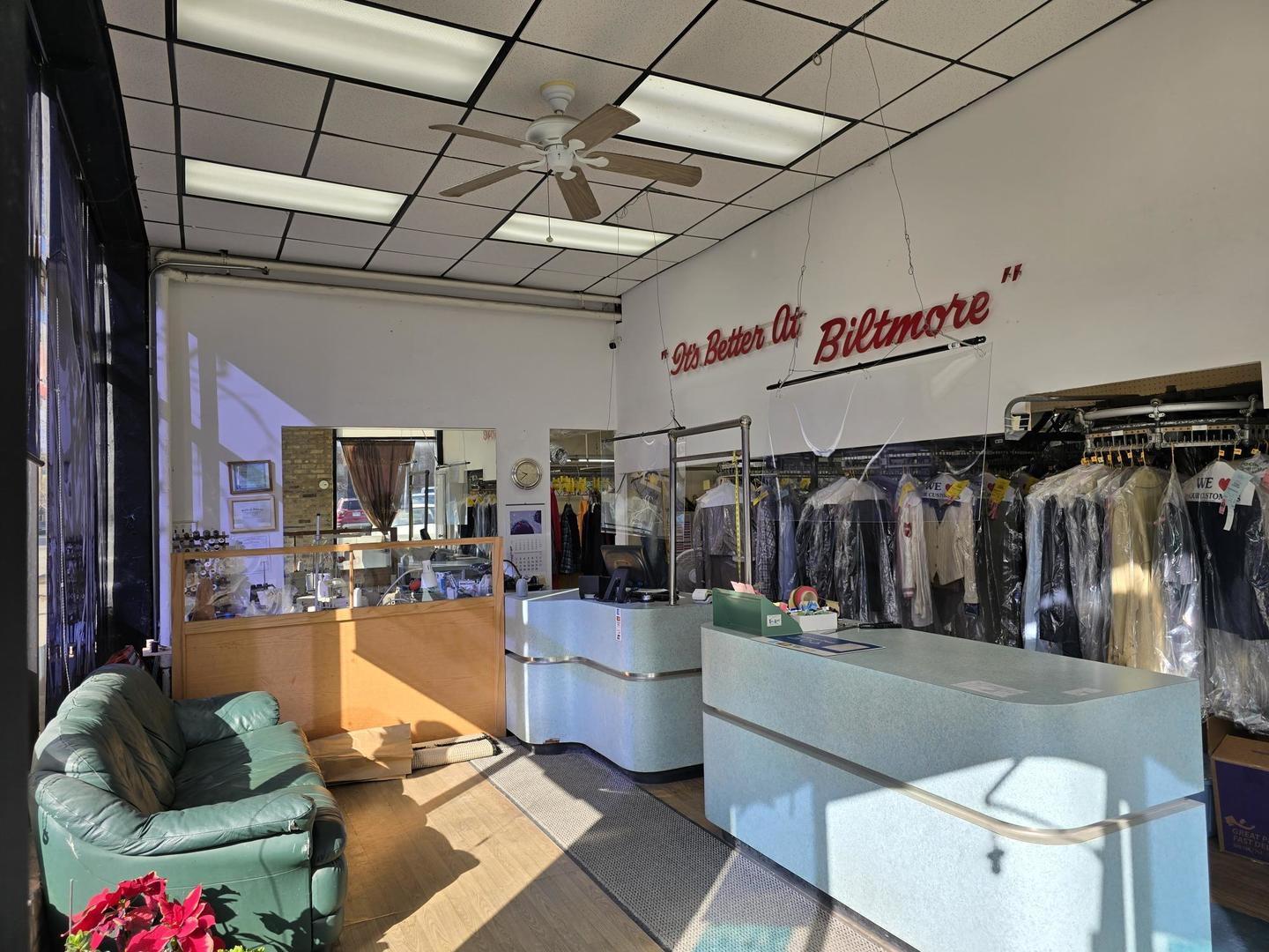 3214 West Bryn Mawr Avenue Chicago IL 60659