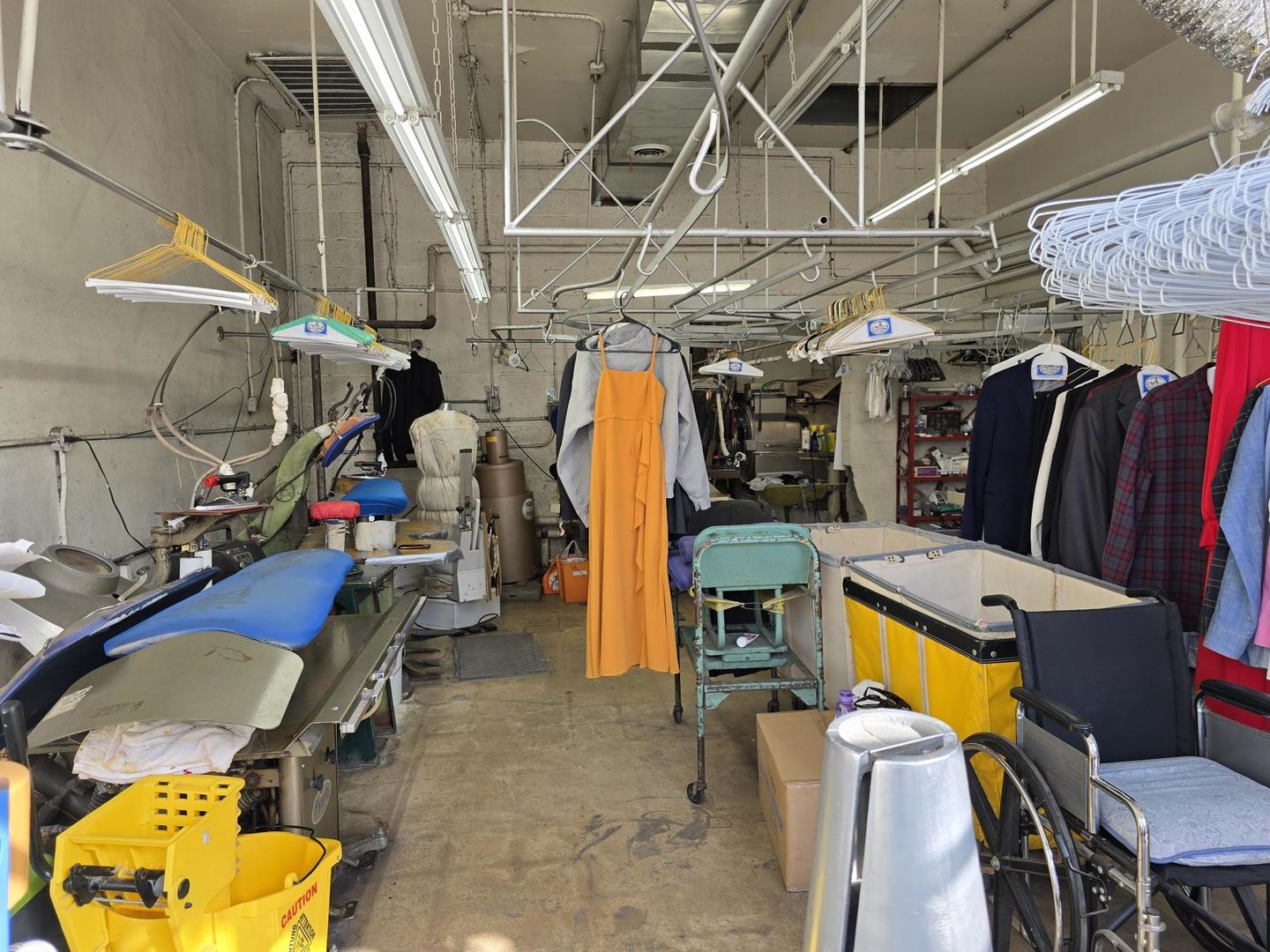 3214 West Bryn Mawr Avenue Chicago IL 60659