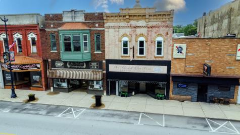 106 West Walnut Street Watseka IL 60970