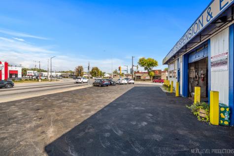 1349 East New York Street Aurora IL 60505