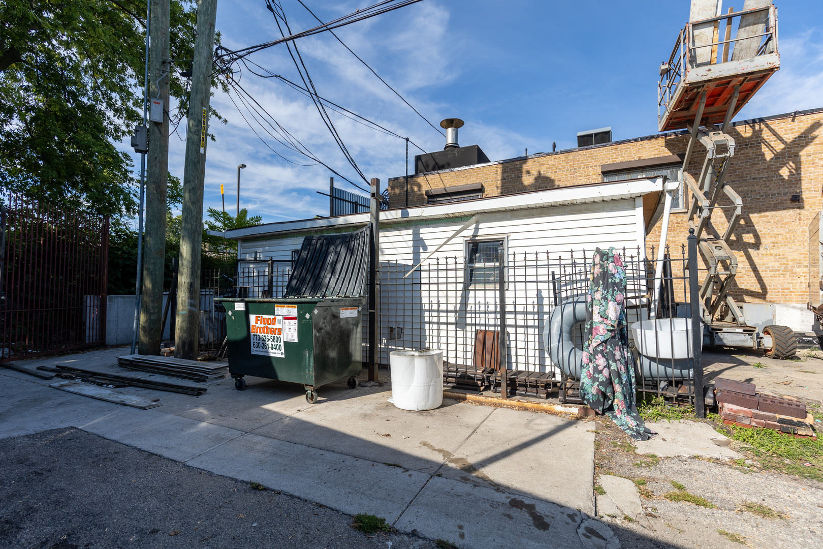 4821 West Cortland Street Chicago IL 60639
