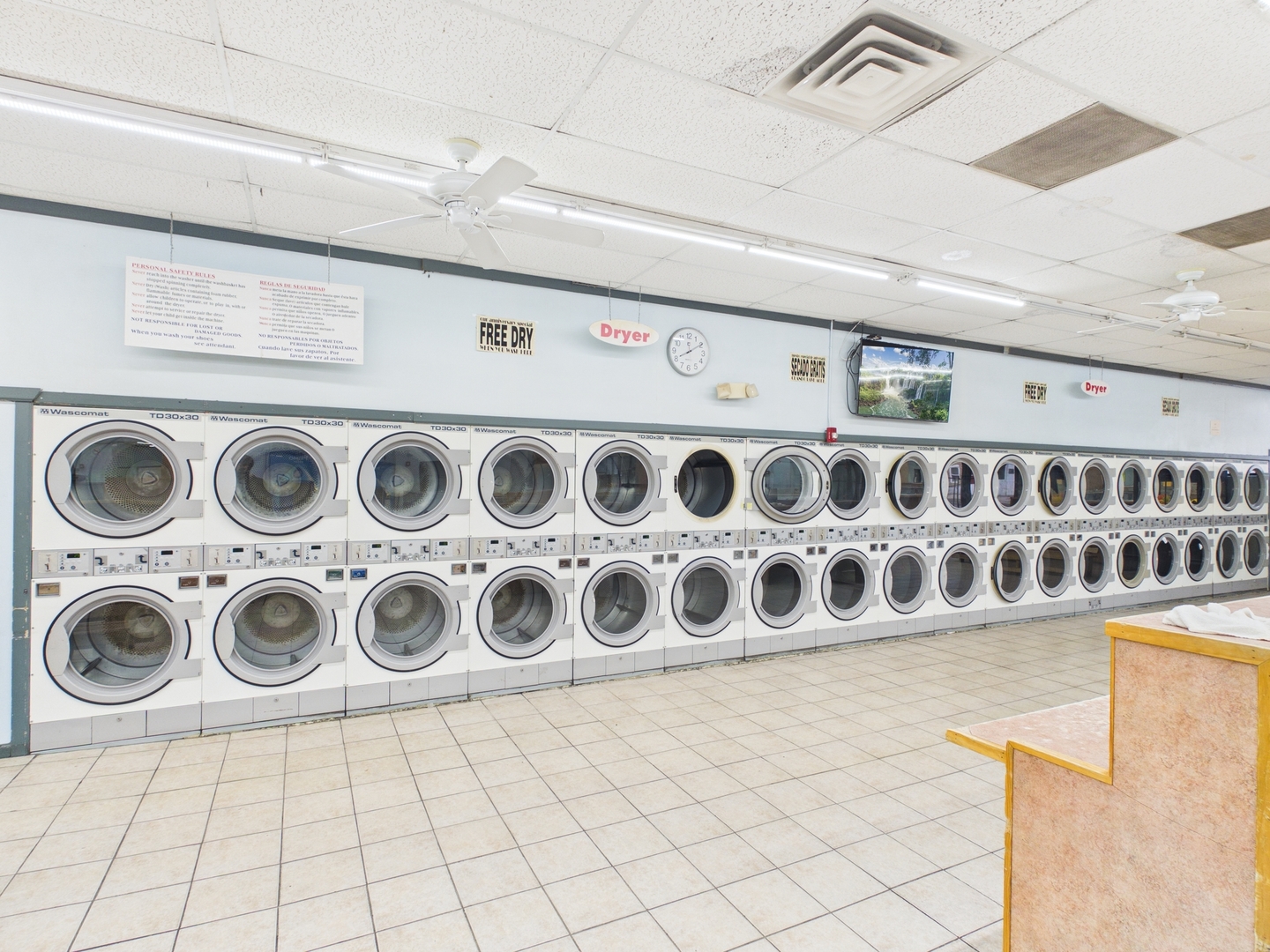 222-232 West Galena Boulevard Aurora IL 60506