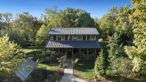409 North State Street Franklin Grove IL 61031