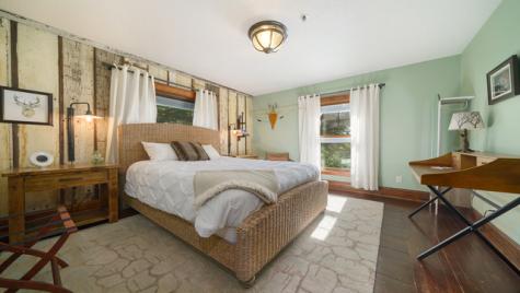 409 North State Street Franklin Grove IL 61031
