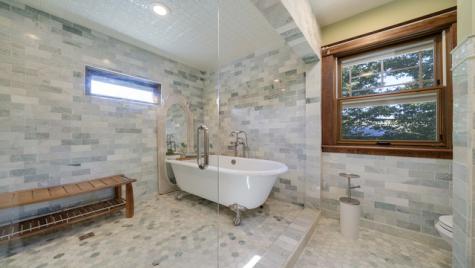 409 North State Street Franklin Grove IL 61031