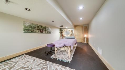 409 North State Street Franklin Grove IL 61031
