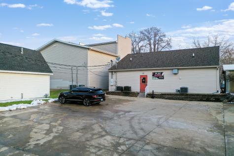 2110 4TH Street Peru IL 61354