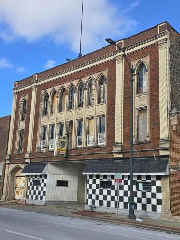 145 East Cass Street Joliet IL 60432
