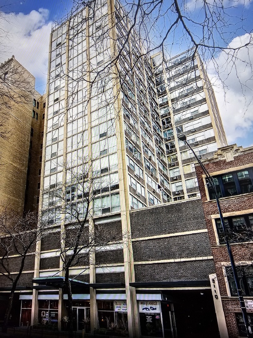 3110 North Sheridan Road Chicago IL 60657