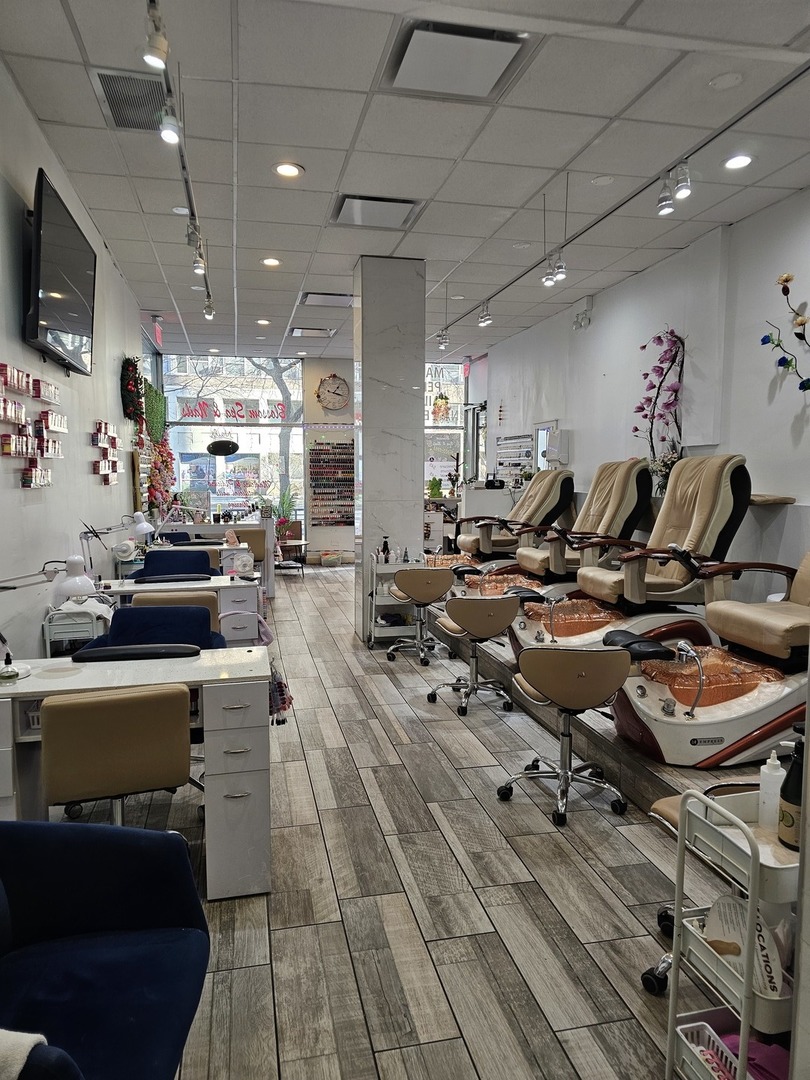 3110 North Sheridan Road Chicago IL 60657