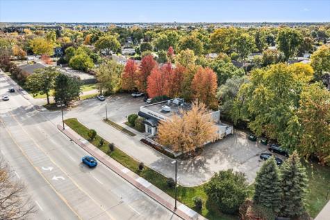 260 South Milwaukee Avenue Wheeling IL 60090