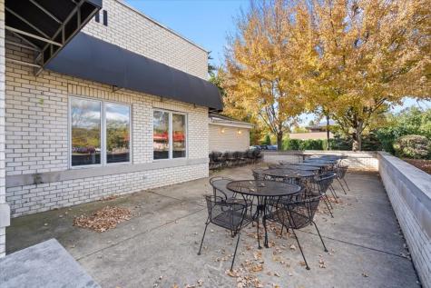 260 South Milwaukee Avenue Wheeling IL 60090
