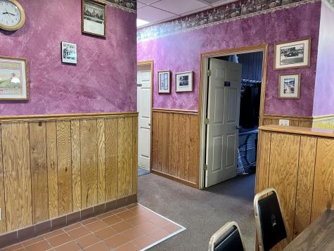 2578 East Us Highway 36 Newman IL 61942