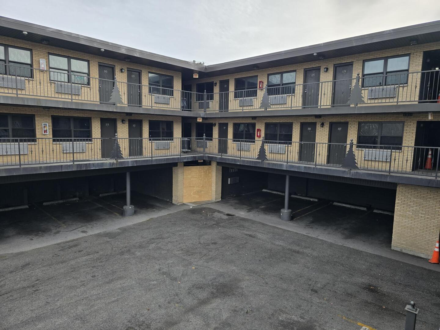 7621 South Cottage Grove Avenue Chicago IL 60619