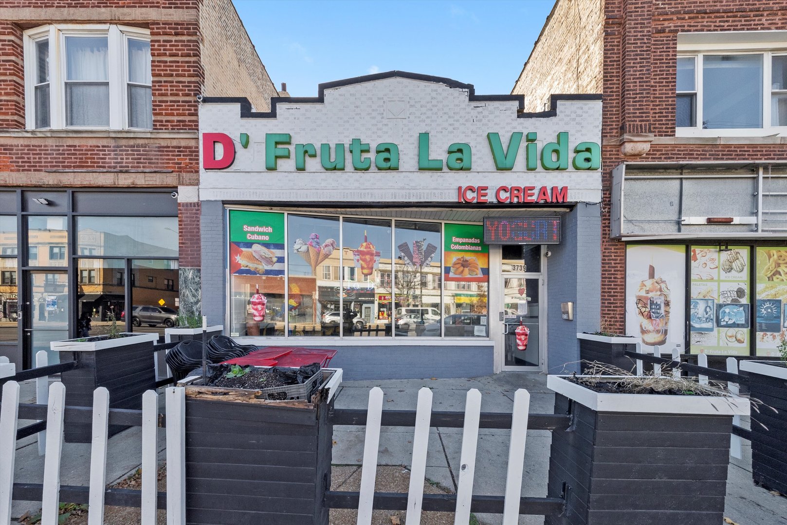 3739 West Fullerton Avenue Chicago IL 60647