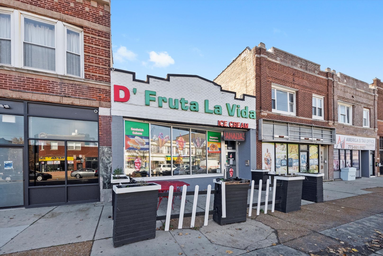 3739 West Fullerton Avenue Chicago IL 60647