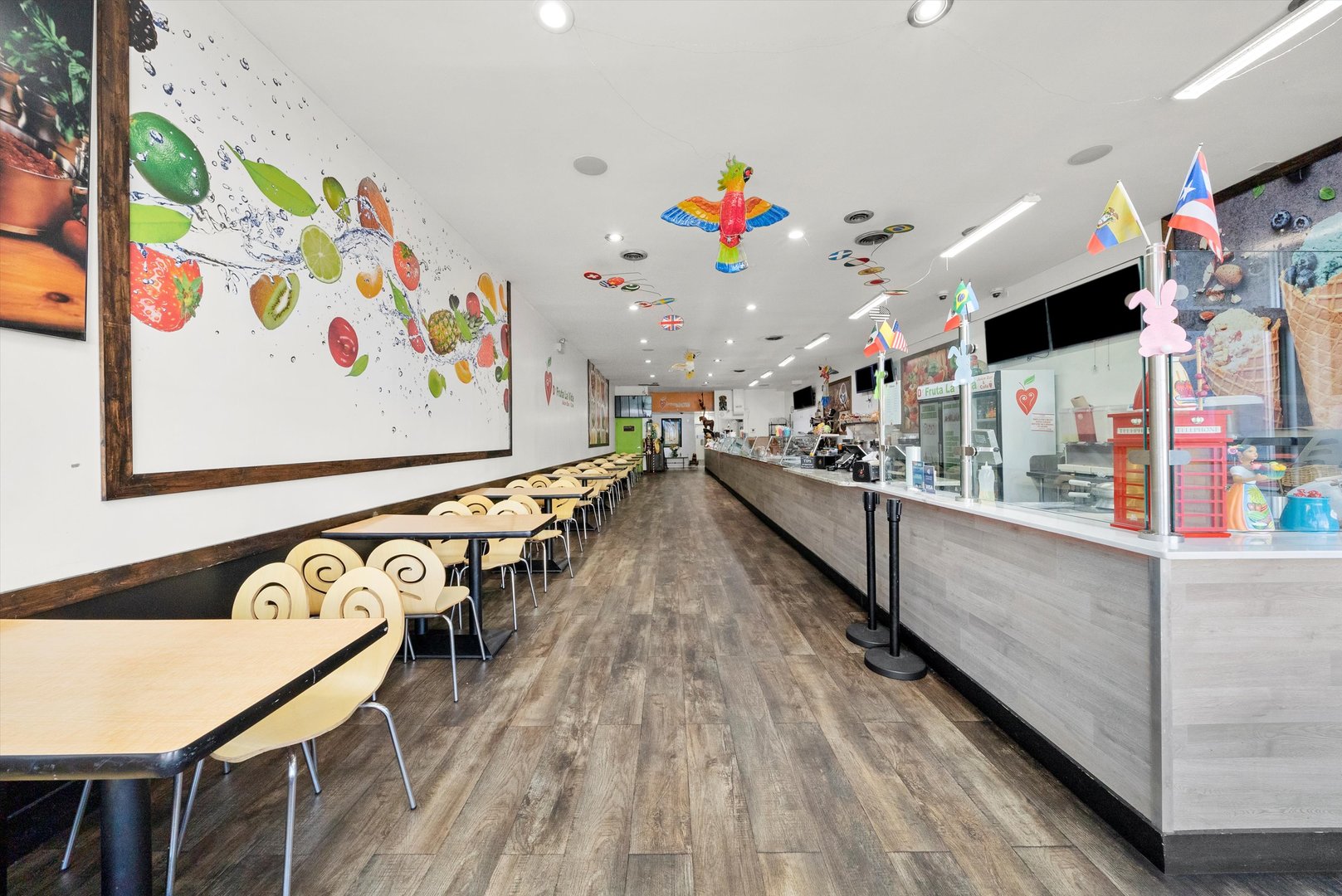 3739 West Fullerton Avenue Chicago IL 60647