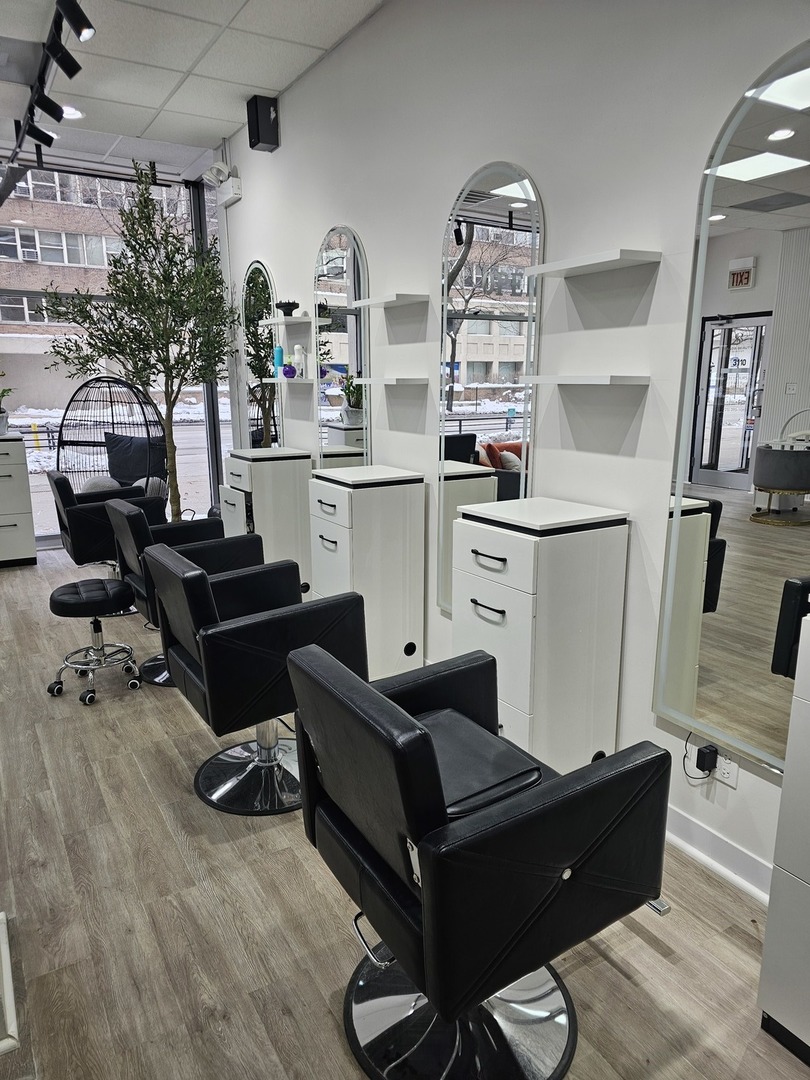 3110 North Sheridan Road Chicago IL 60657