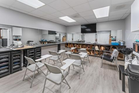 9999 Confidential Avenue Palatine IL 60067