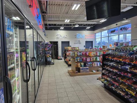 908 East Irving Park Road Streamwood IL 60107