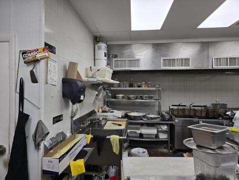 6214 North Western Avenue Chicago IL 60659