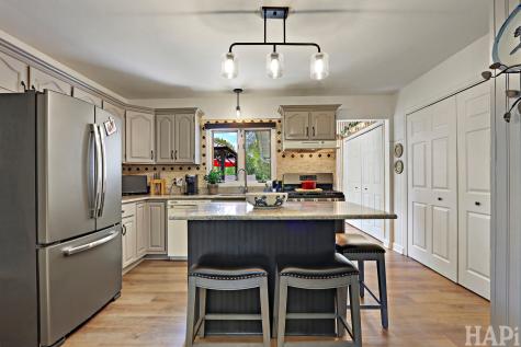 4403 Roberts Road Island Lake IL 60042
