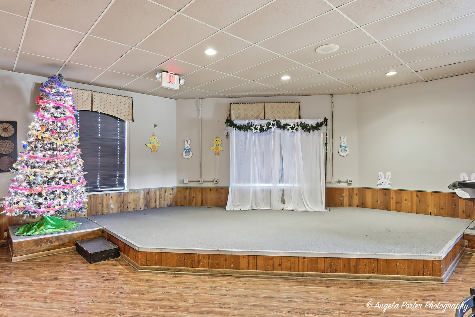 955 East 173 Route Antioch IL 60002