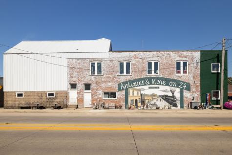 126 South Main Street Gilman IL 60938
