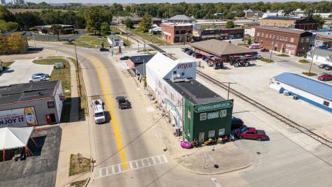 126 South Main Street Gilman IL 60938