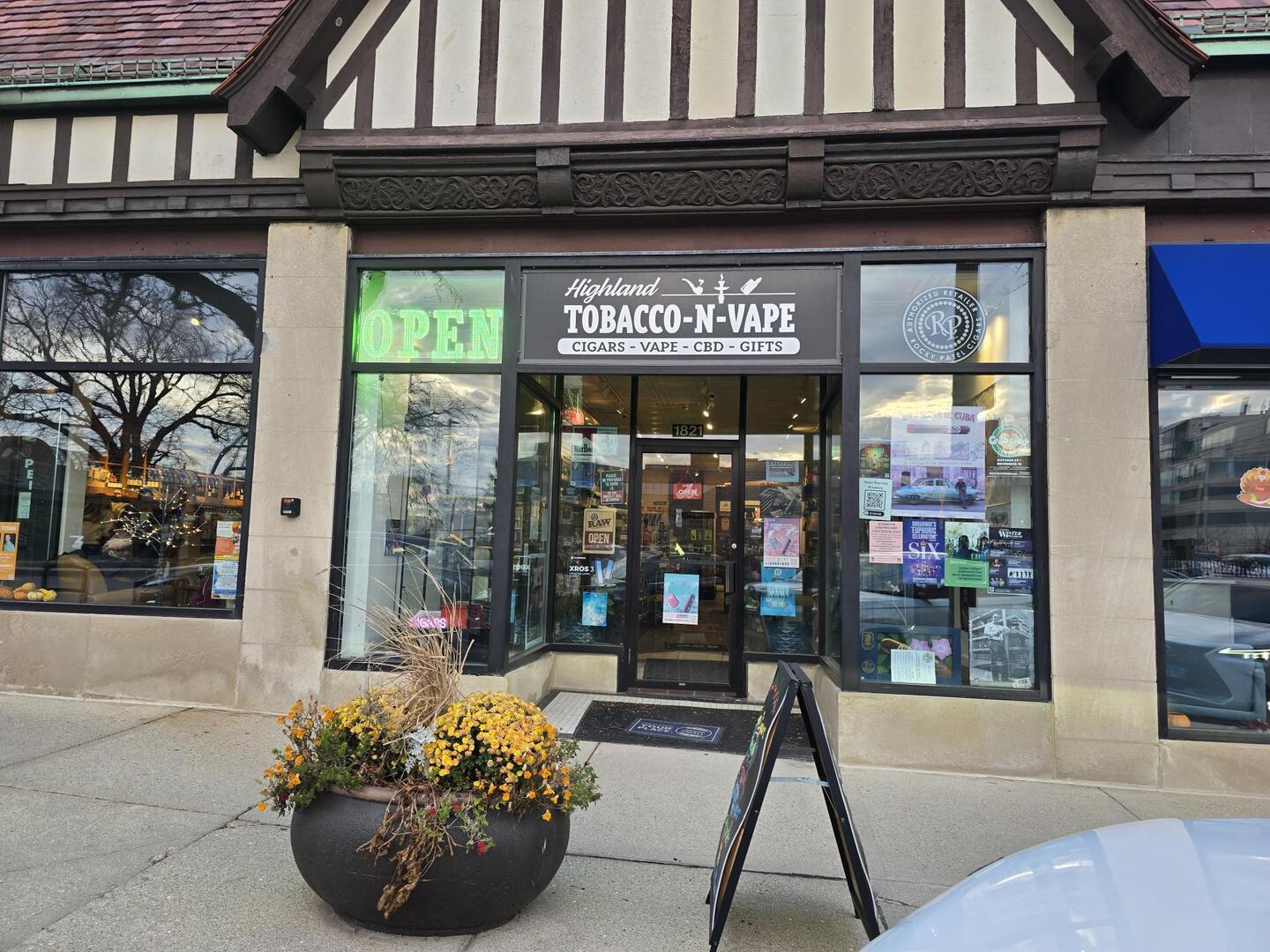 1621 Saint Johns Avenue Highland Park IL 60035