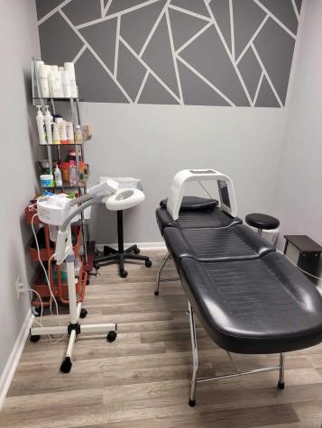 8977 Potter Road Des Plaines IL 60016