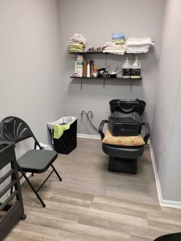 8977 Potter Road Des Plaines IL 60016