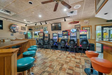 220 Bedford Road Morris IL 60450