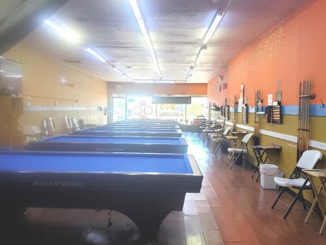 7946 North Waukegan Road Niles IL 60714