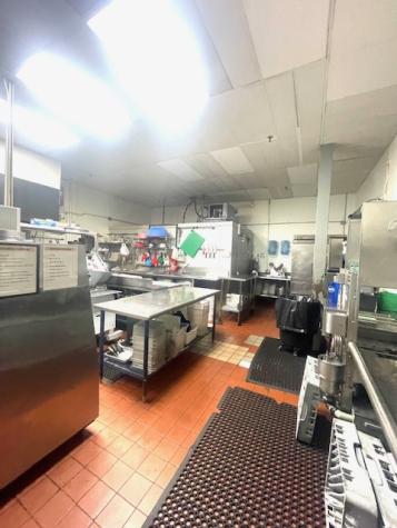 1747 West Golf Road Mount Prospect IL 60056