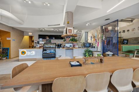 3135 North Broadway Street Chicago IL 60657