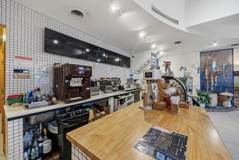 3135 North Broadway Street Chicago IL 60657
