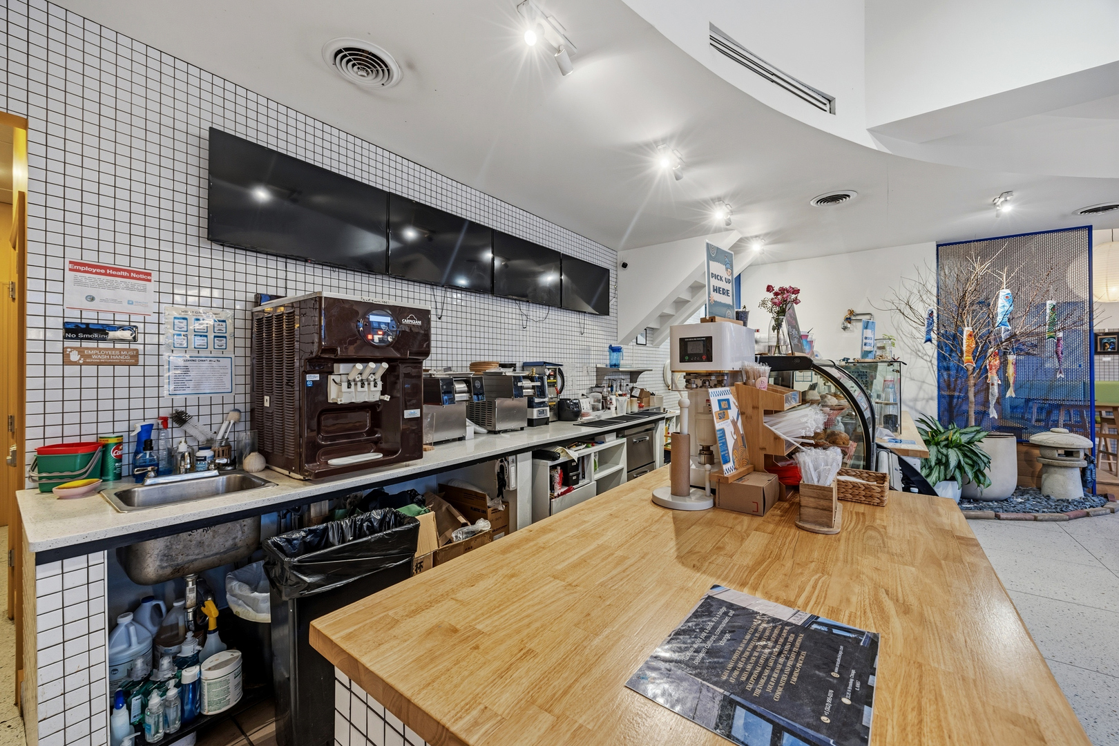 3135 North Broadway Street Chicago IL 60657