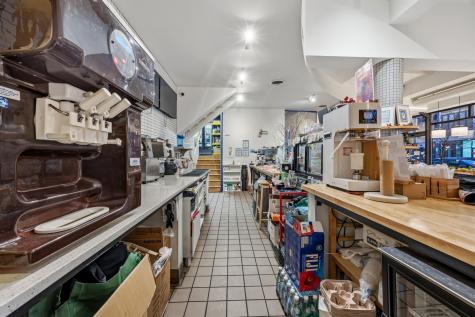 3135 North Broadway Street Chicago IL 60657