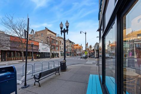 3135 North Broadway Street Chicago IL 60657
