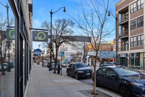 3135 North Broadway Street Chicago IL 60657