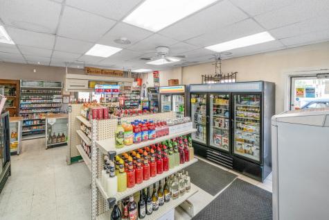 207 W Si Johnson Street Sheridan IL 60551